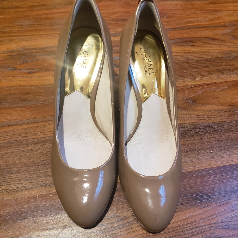 Michael Kors Beige Heels